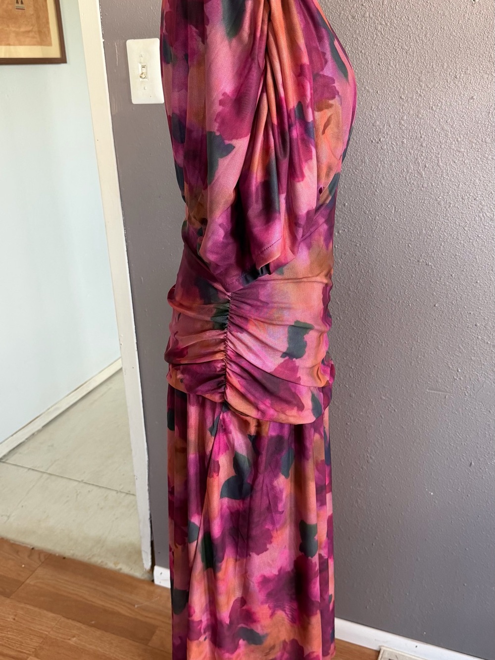 Pink Multi-Color V-Neck Ruched Midi Dress - Picture 6 of 7